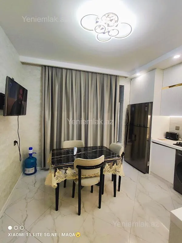 Satılır 5 otaqlı həyət evi 150 m²