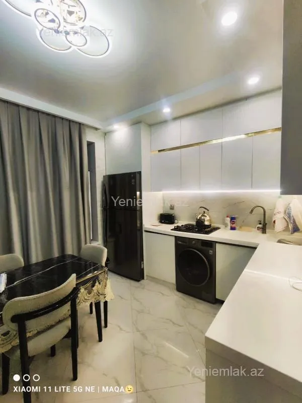Satılır 5 otaqlı həyət evi 150 m²