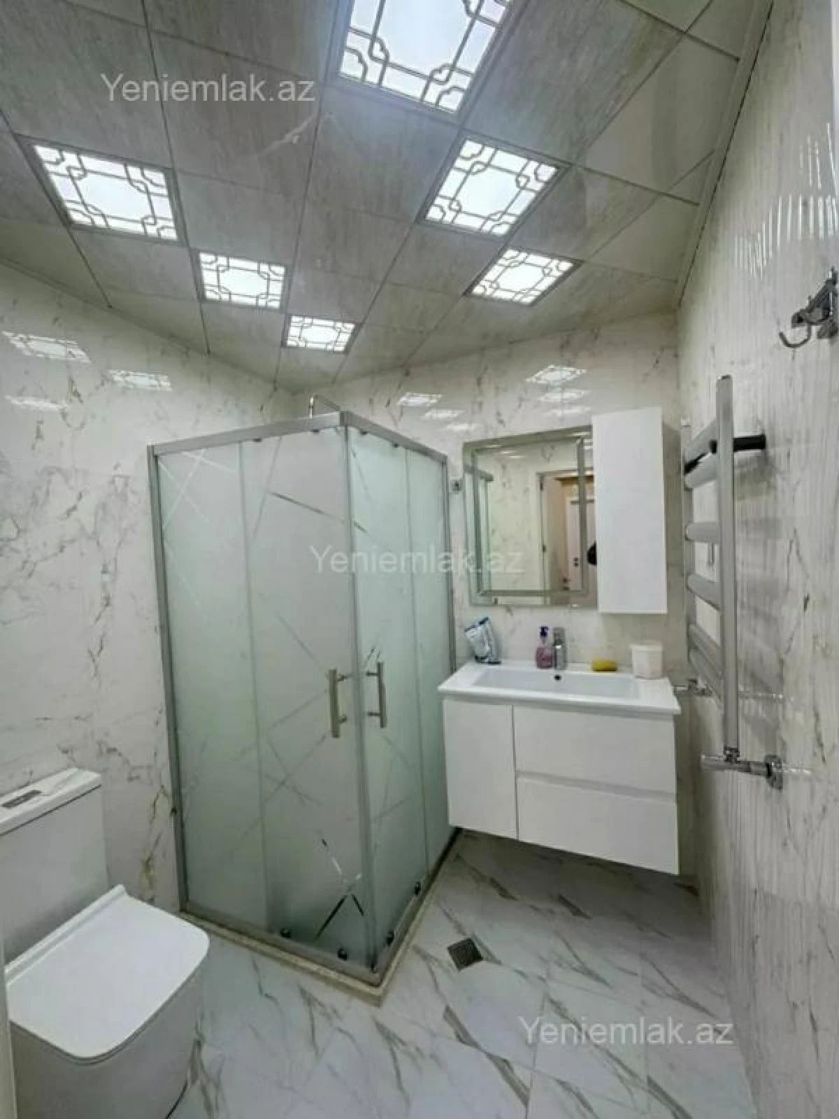 Satılır 3 otaqlı yeni tikili 76 m²