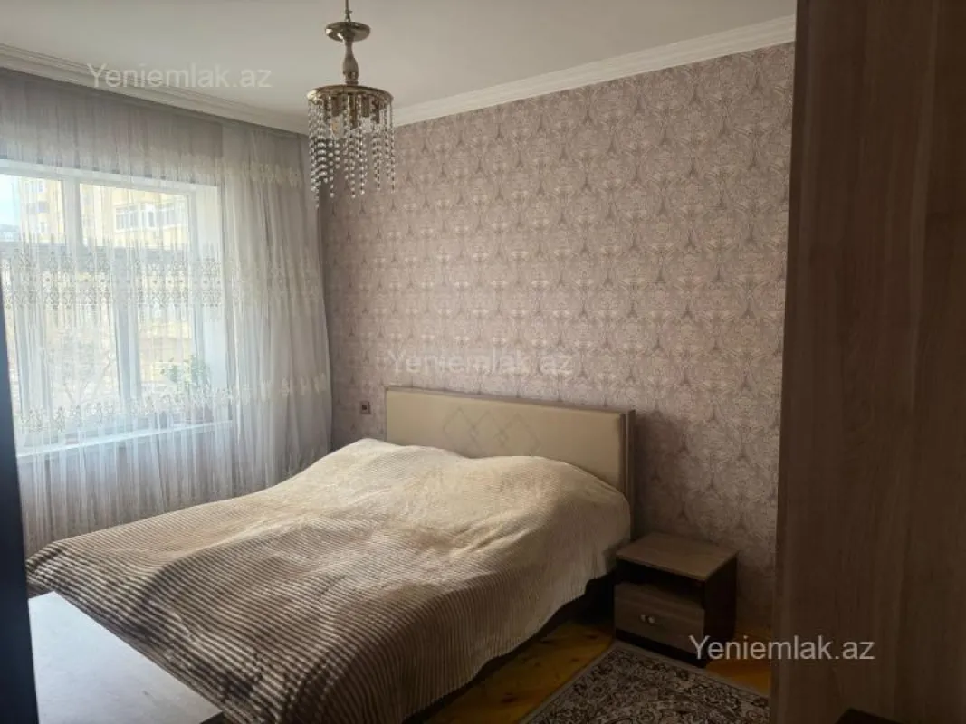Satılır 3 otaqlı köhnə tikili 72 m²