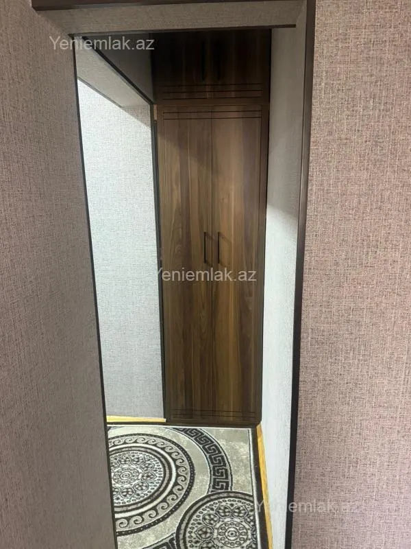 Satılır 3 otaqlı köhnə tikili 72 m²