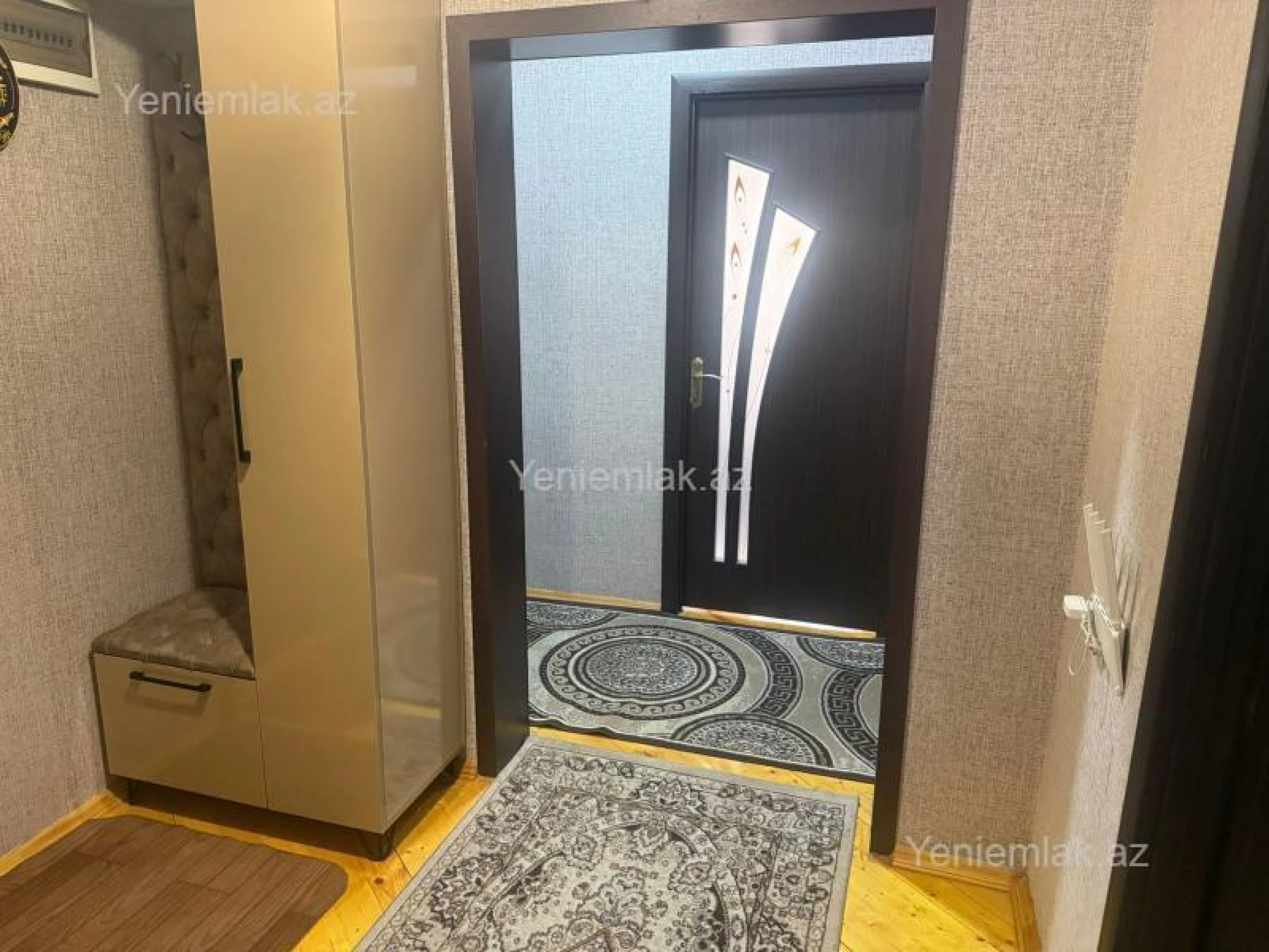 Satılır 3 otaqlı köhnə tikili 72 m²