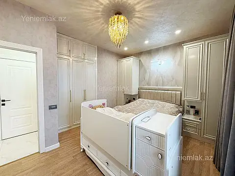 Satılır 2 otaqlı yeni tikili 74 m²