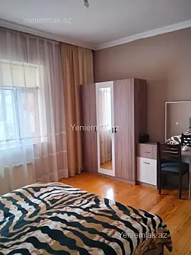 Satılır 5 otaqlı həyət evi 140 m²