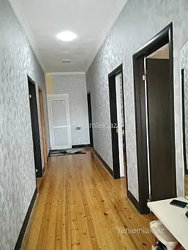Satılır 5 otaqlı həyət evi 140 m²