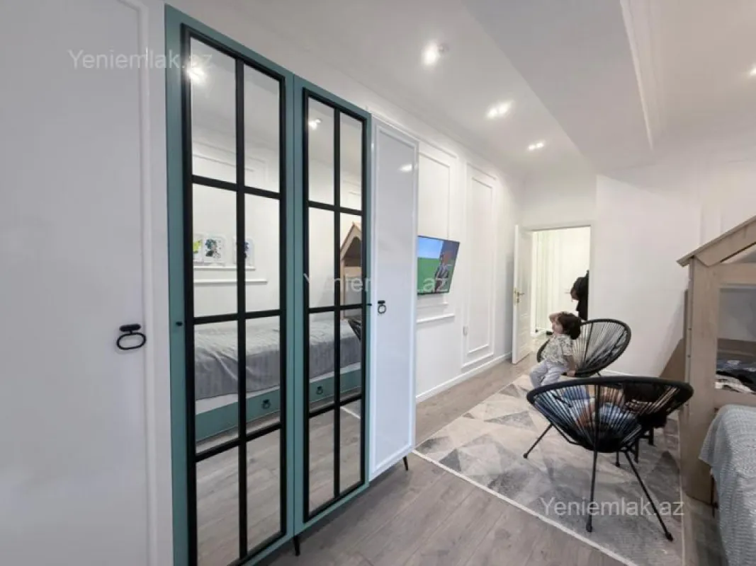 Satılır 3 otaqlı yeni tikili 95 m²