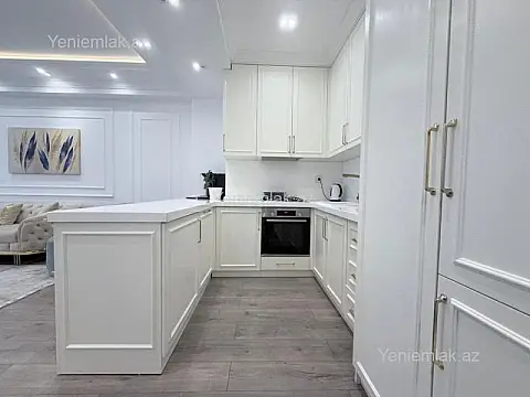 Satılır 3 otaqlı yeni tikili 95 m²