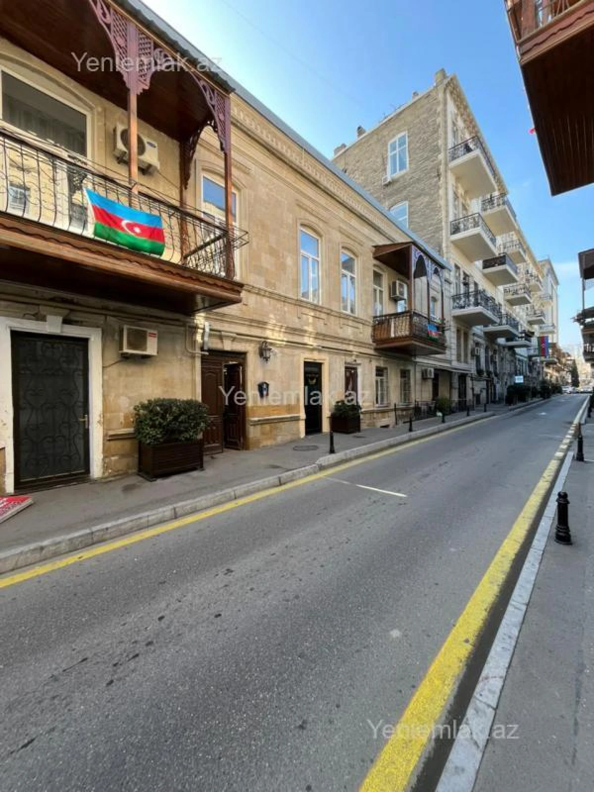 Satılır 3 otaqlı köhnə tikili 80 m²