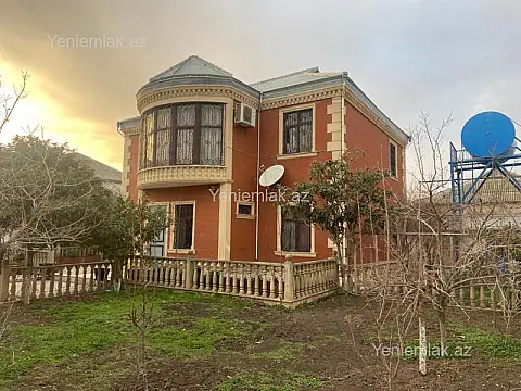 Satılır 8 otaqlı həyət evi 250 m² — Bakı, Sabunçu 8 otaq 250.00 m²