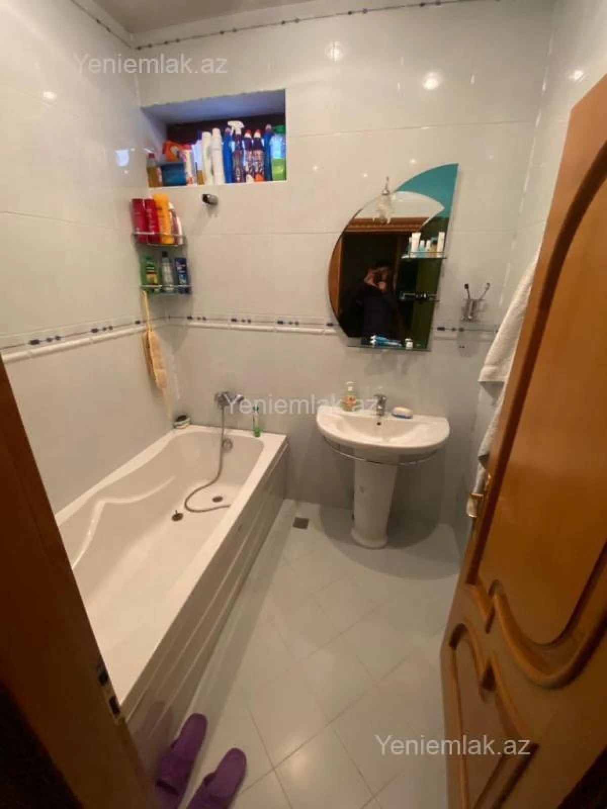 Satılır 8 otaqlı həyət evi 250 m²