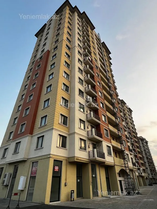 Satılır 2 otaqlı yeni tikili 70 m²
