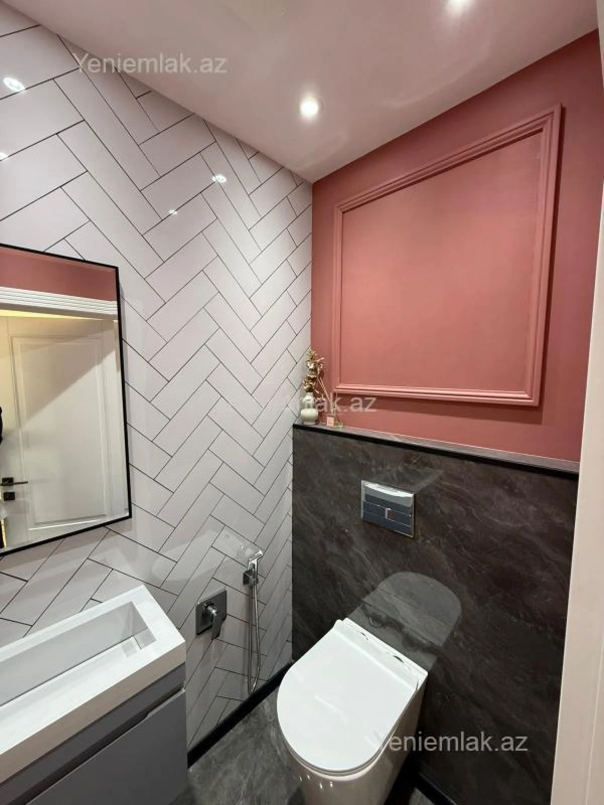 Satılır 2 otaqlı yeni tikili 70 m²