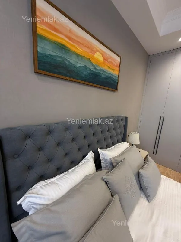 Satılır 2 otaqlı yeni tikili 70 m²