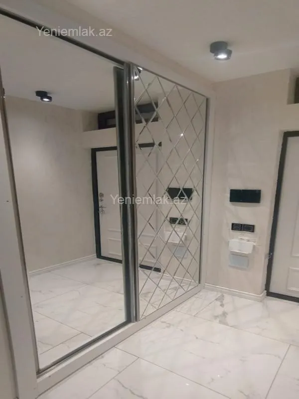 Satılır 2 otaqlı yeni tikili 63 m²