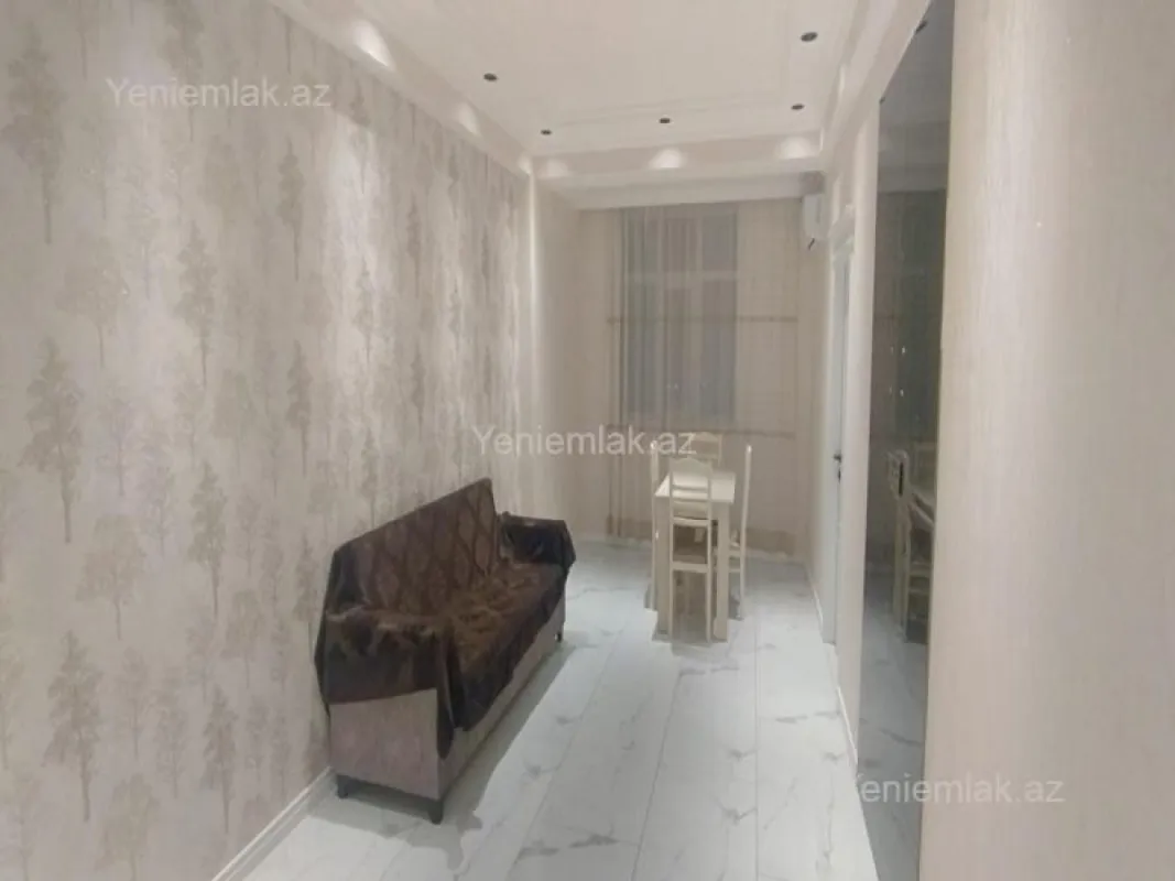 Satılır 2 otaqlı yeni tikili 63 m²