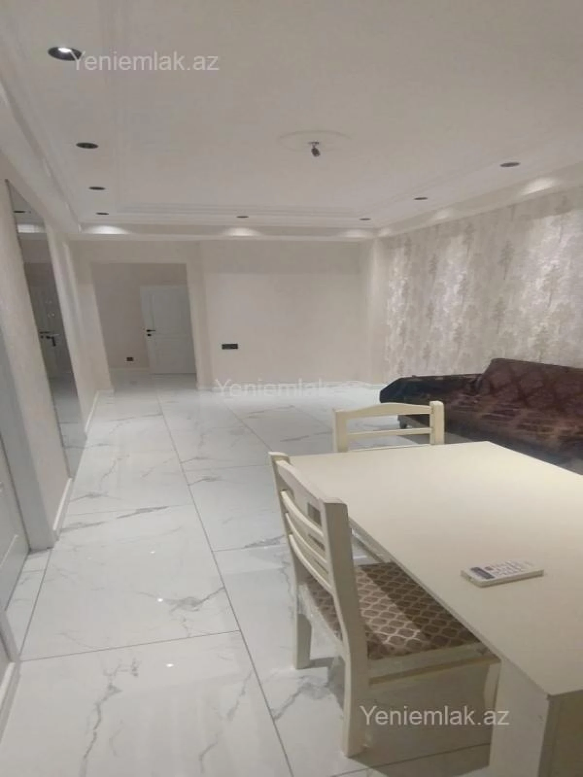 Satılır 2 otaqlı yeni tikili 63 m²