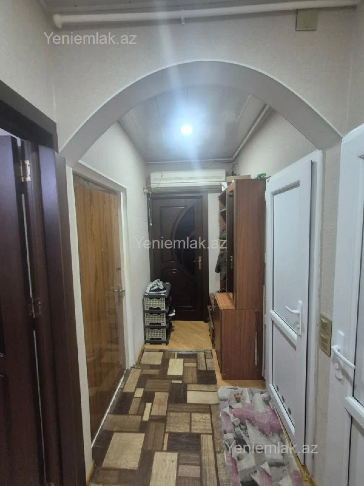 Satılır 3 otaqlı köhnə tikili 60 m²