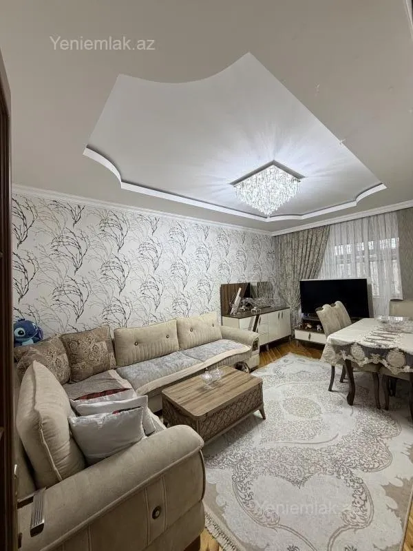 Satılır 3 otaqlı köhnə tikili 74 m²