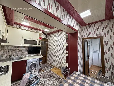 Satılır 3 otaqlı köhnə tikili 74 m²