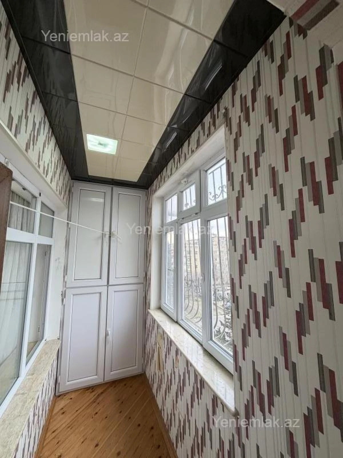 Satılır 3 otaqlı köhnə tikili 74 m²