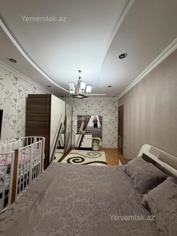 Satılır 3 otaqlı köhnə tikili 74 m²