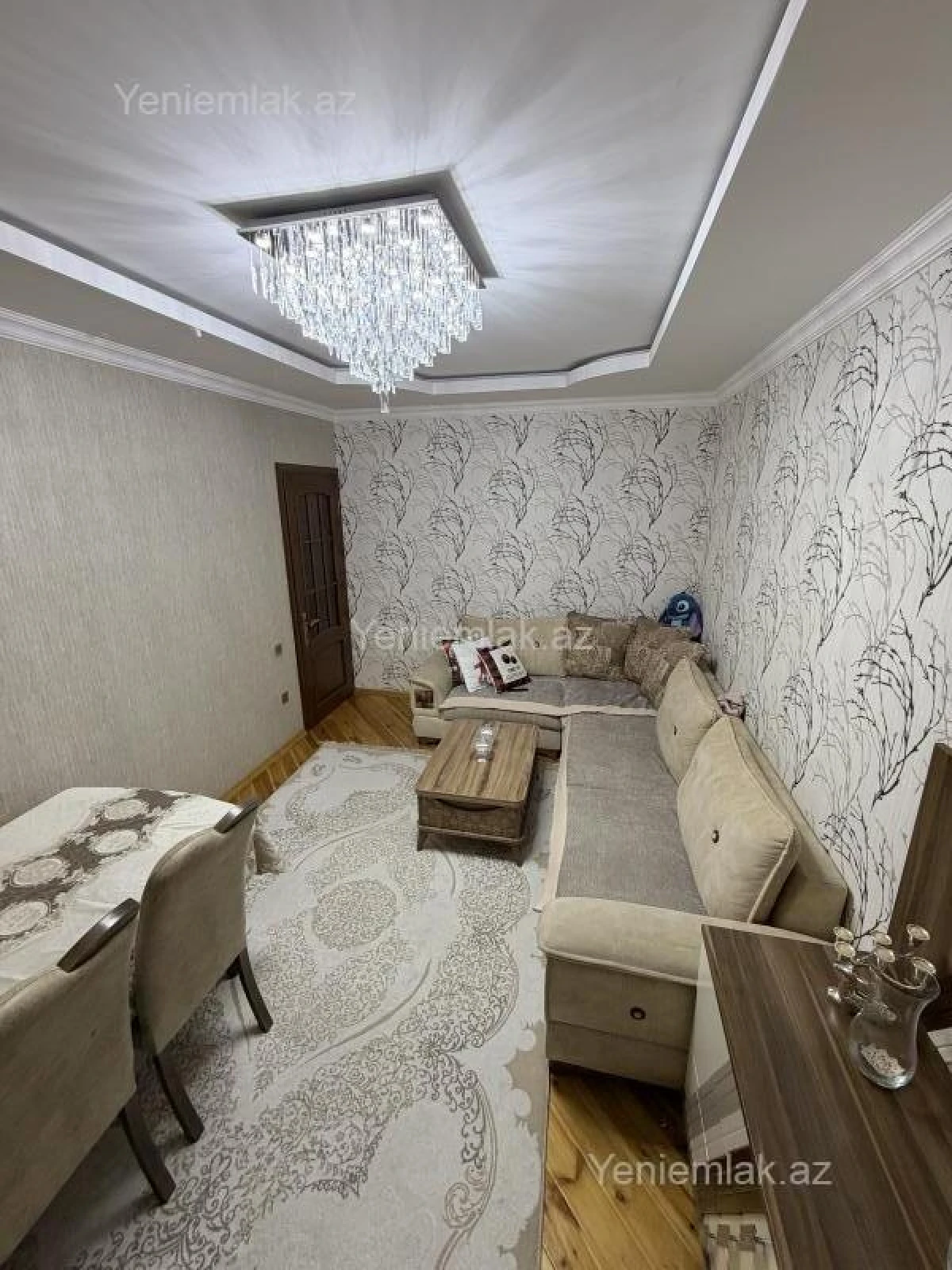 Satılır 3 otaqlı köhnə tikili 74 m²