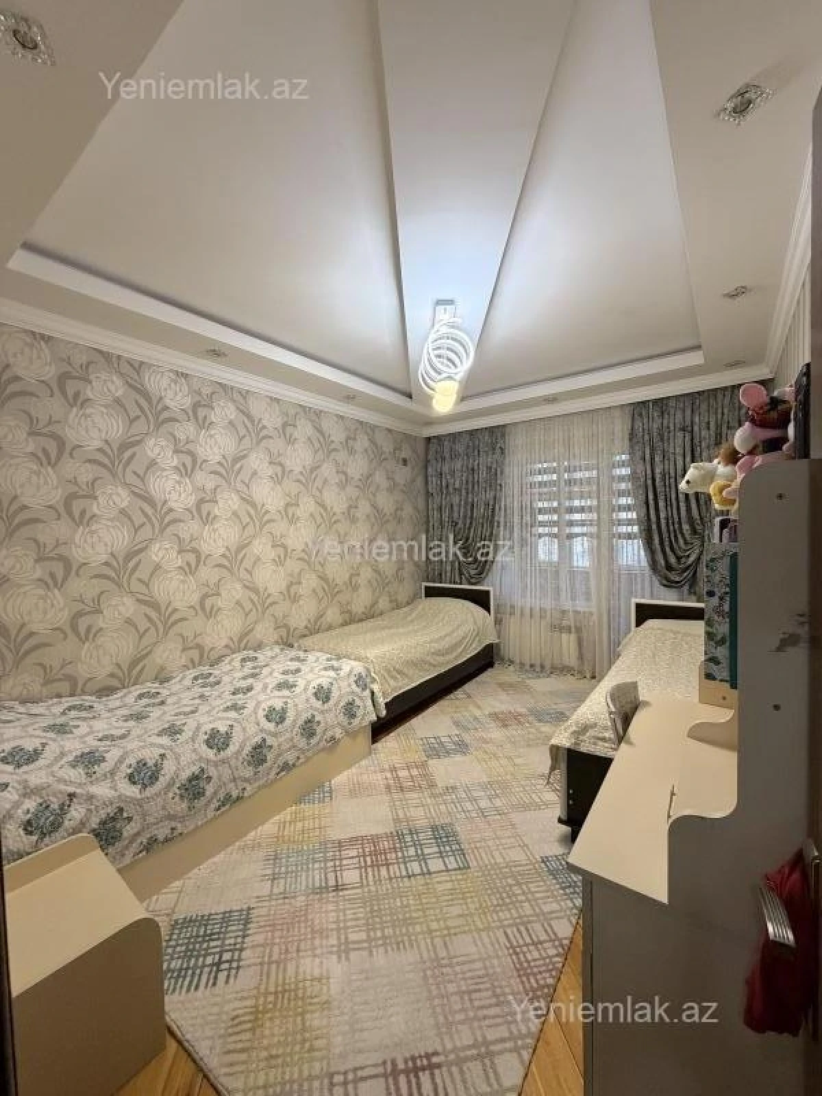 Satılır 3 otaqlı köhnə tikili 74 m²