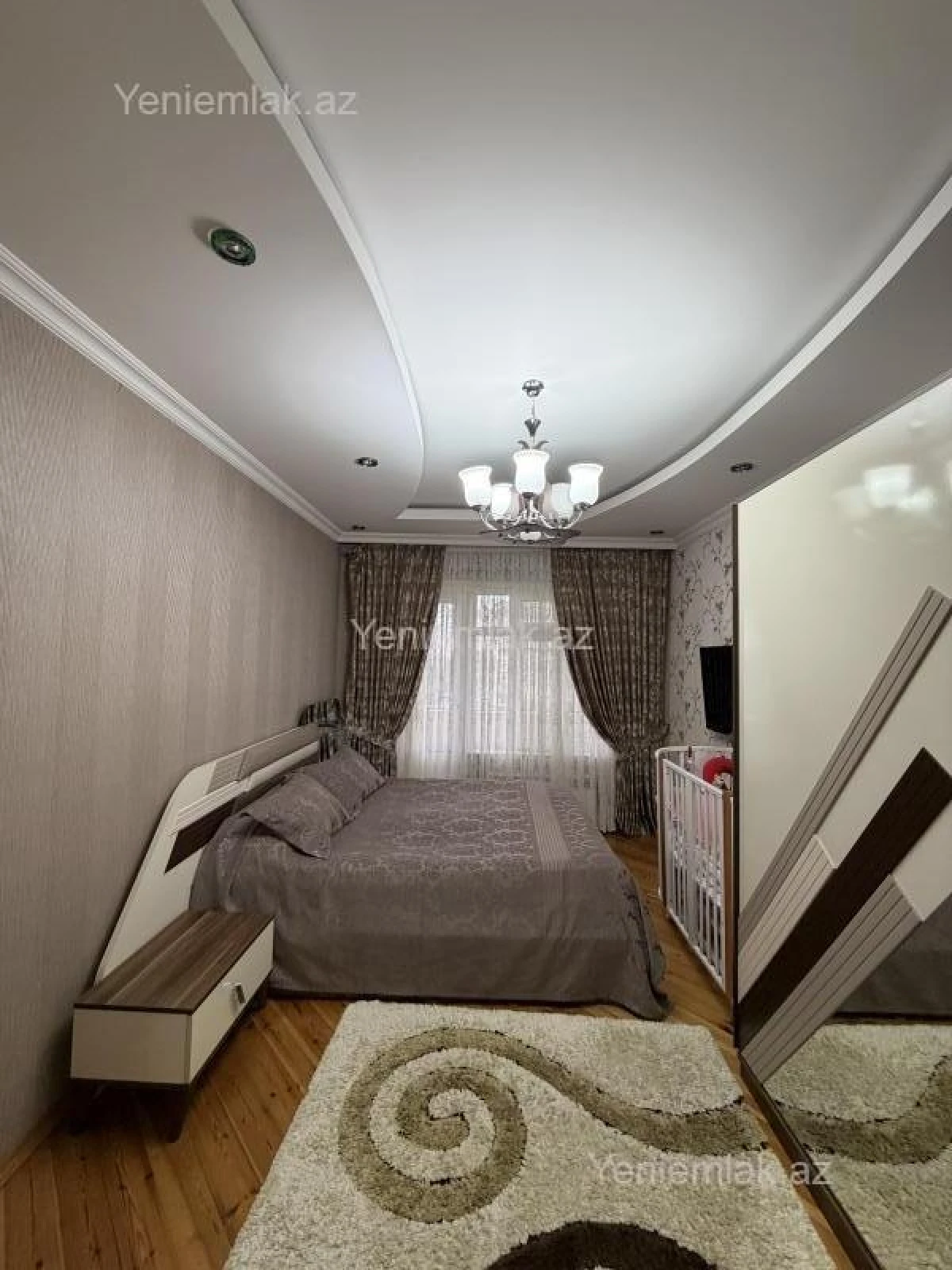 Satılır 3 otaqlı köhnə tikili 74 m²