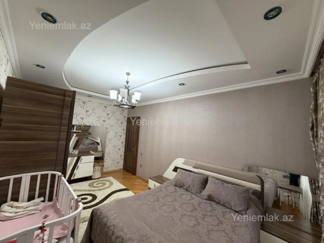 Satılır 3 otaqlı köhnə tikili 74 m²