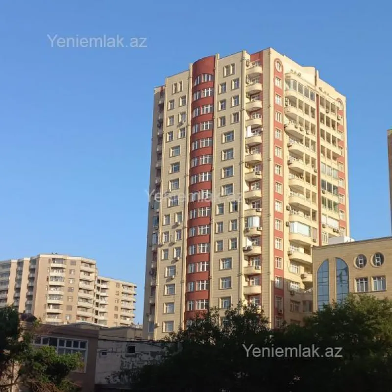 Satılır 5 otaqlı yeni tikili 205 m²