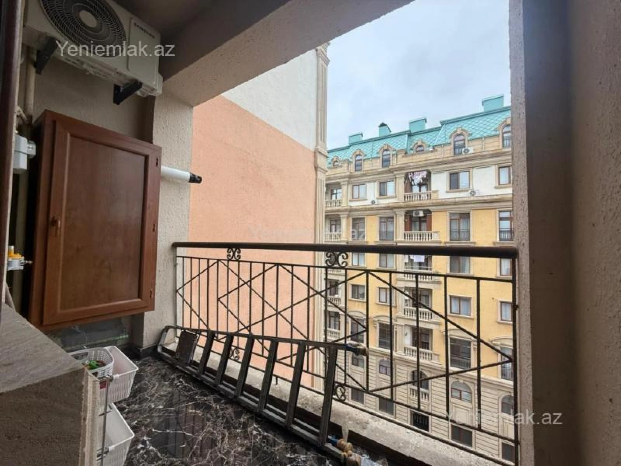 Satılır 3 otaqlı yeni tikili 94 m²