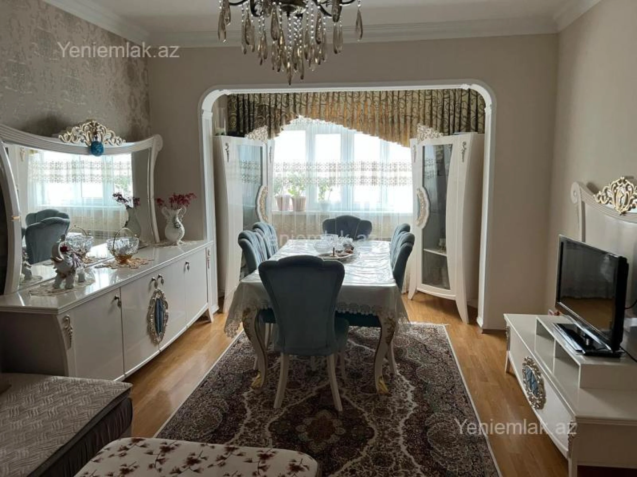 Satılır 3 otaqlı köhnə tikili 75 m²