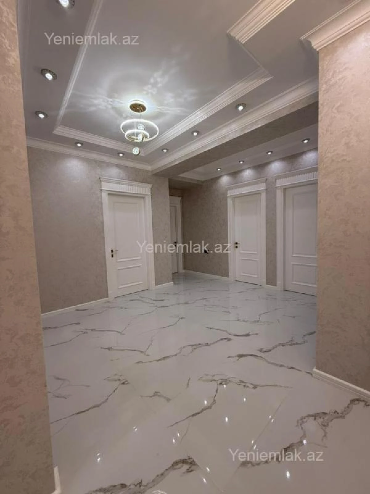 Satılır 3 otaqlı yeni tikili 145 m²