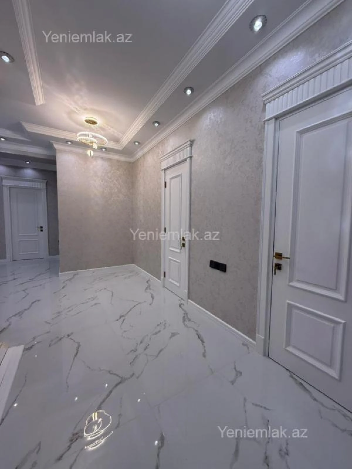 Satılır 3 otaqlı yeni tikili 145 m²