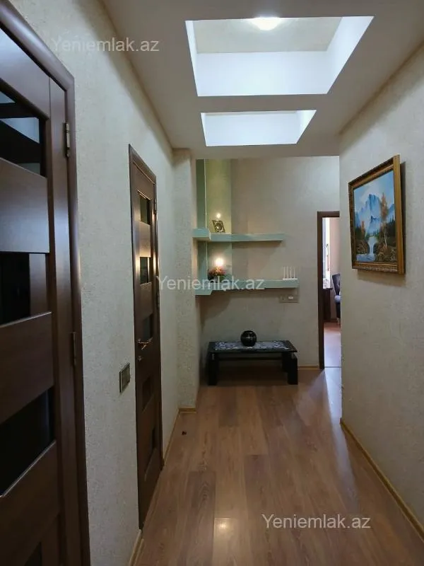 Satılır 4 otaqlı yeni tikili 110 m²