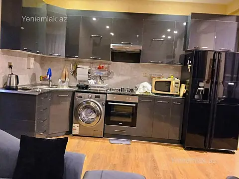 Satılır 4 otaqlı yeni tikili 110 m²