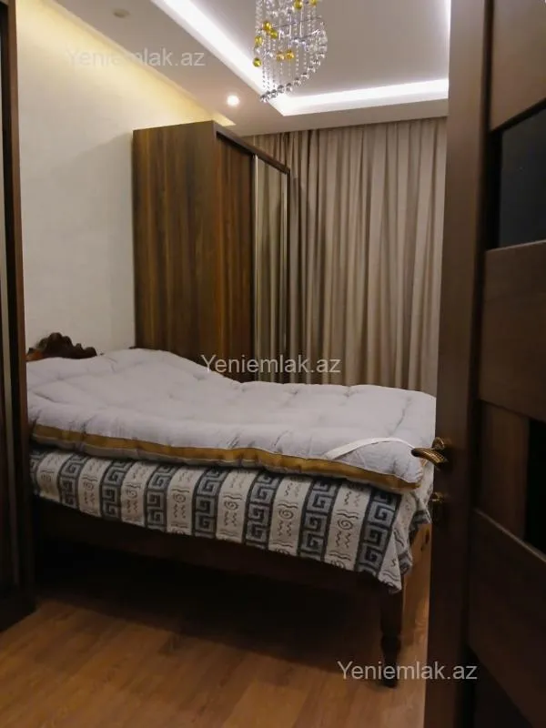 Satılır 4 otaqlı yeni tikili 110 m²