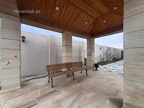 Satılır 5 otaqlı həyət evi 350 m²
