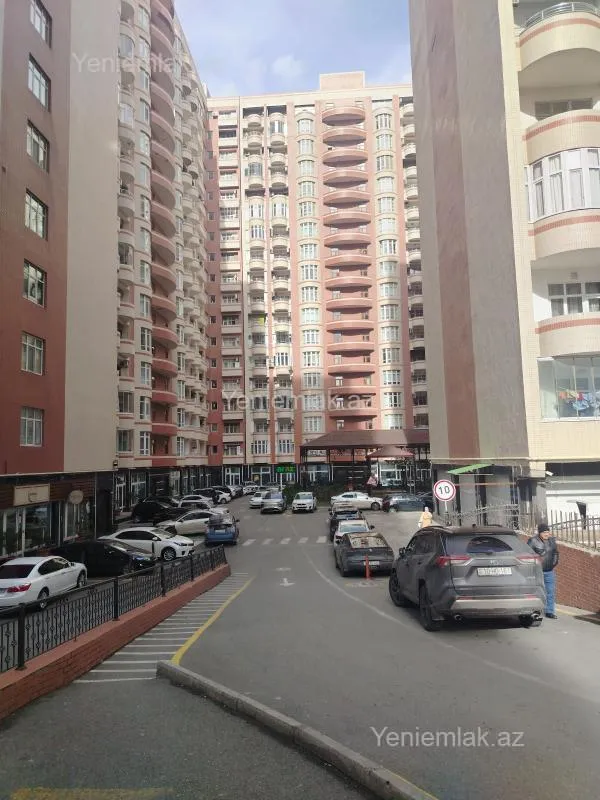 Satılır 1 otaqlı yeni tikili 60 m²