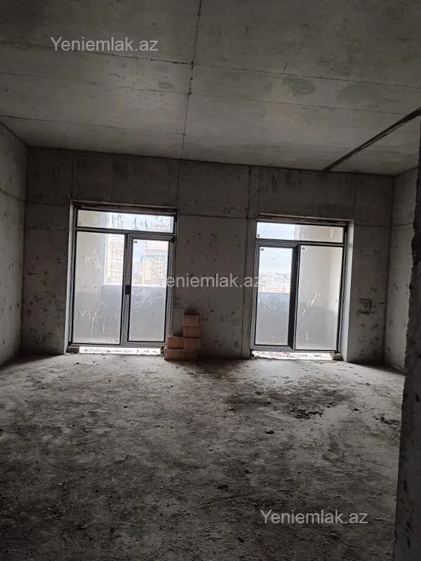 Satılır 2 otaqlı yeni tikili 97 m²