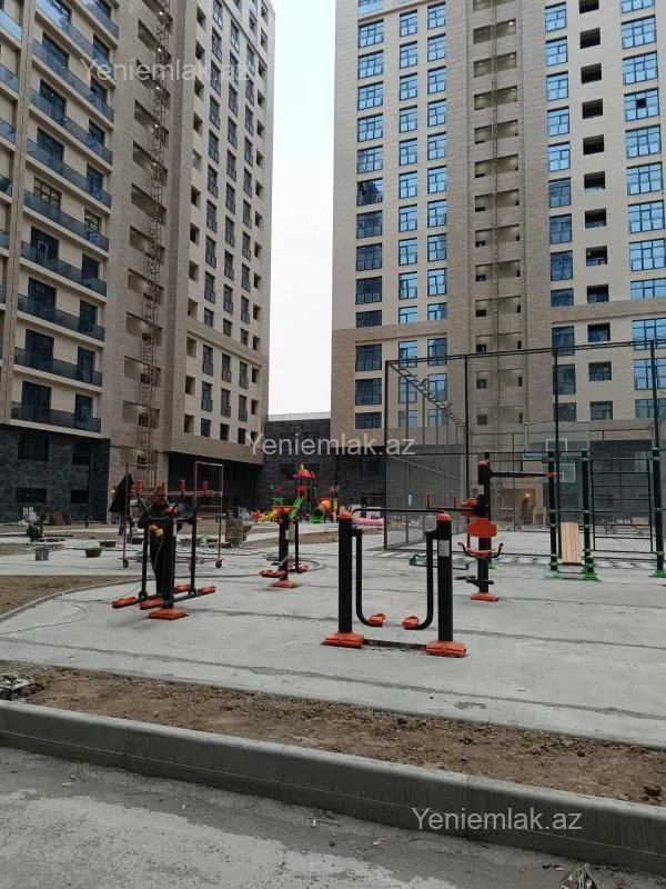 Satılır 2 otaqlı yeni tikili 97 m²