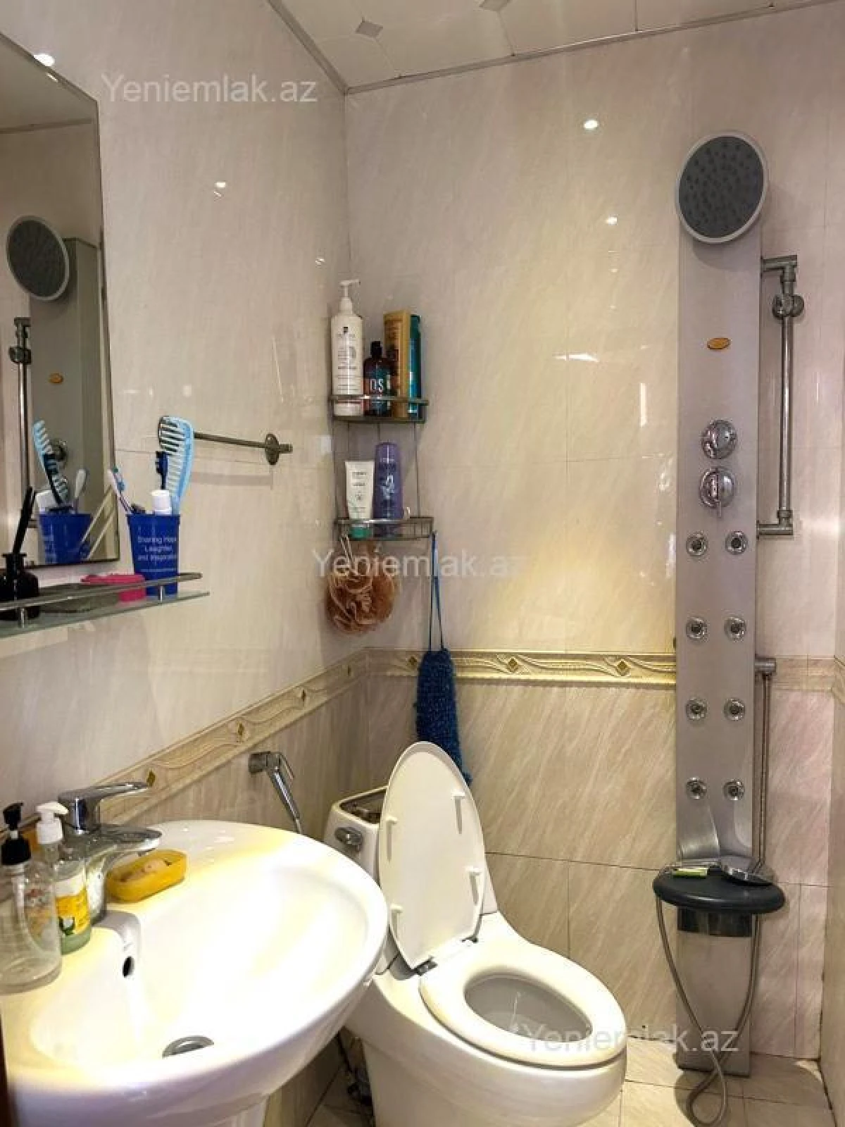 Satılır 4 otaqlı köhnə tikili 85 m²