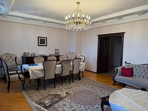 Satılır 4 otaqlı yeni tikili 160 m²