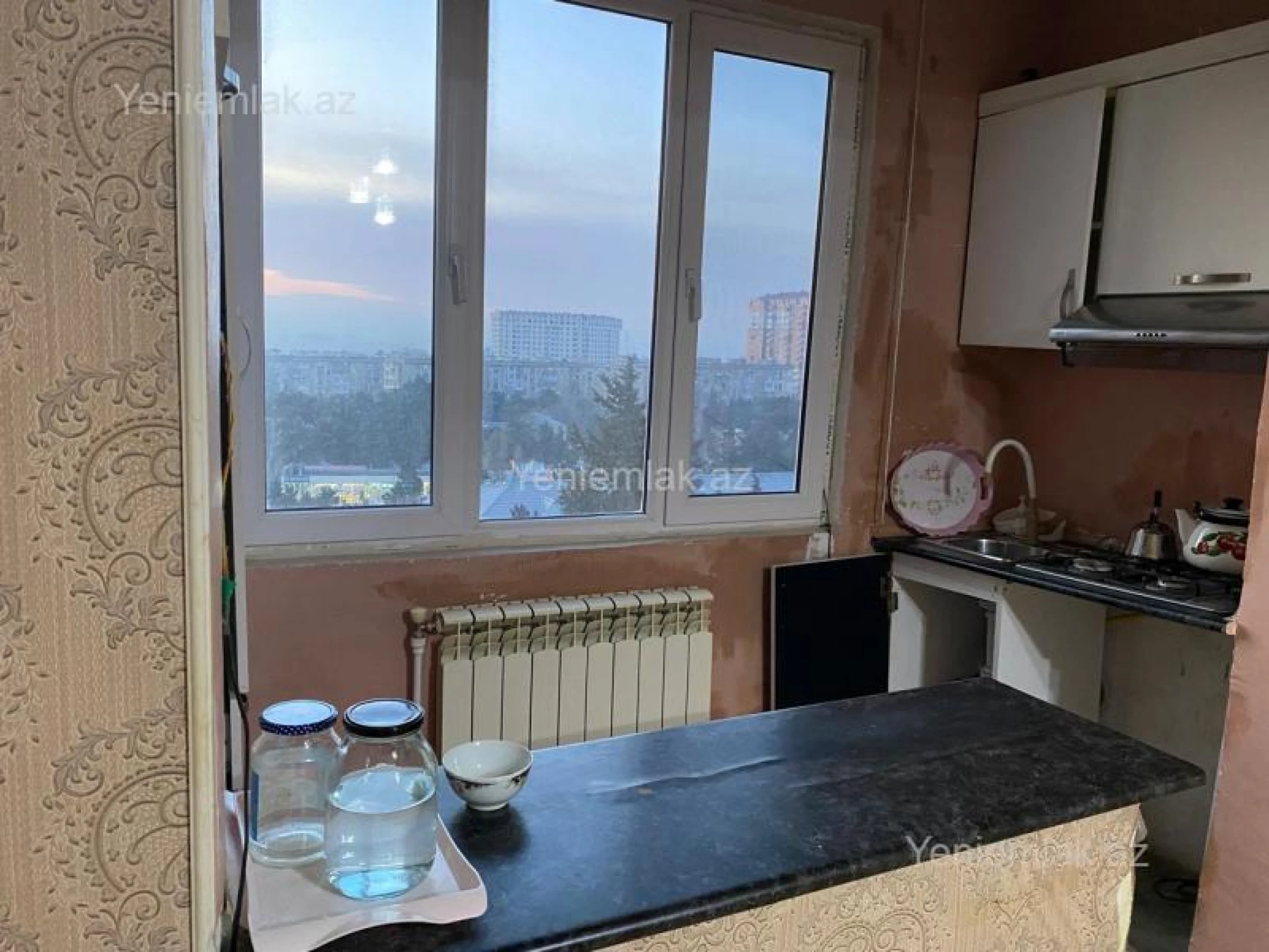 Satılır 2 otaqlı köhnə tikili 50 m²