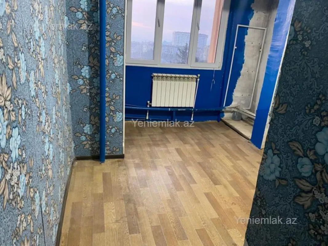 Satılır 2 otaqlı köhnə tikili 50 m²