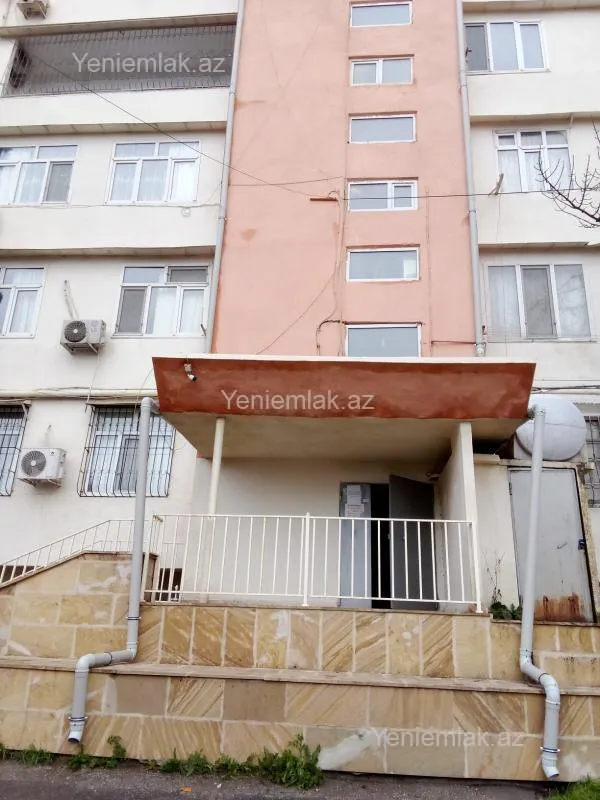 Satılır 2 otaqlı köhnə tikili 50 m²