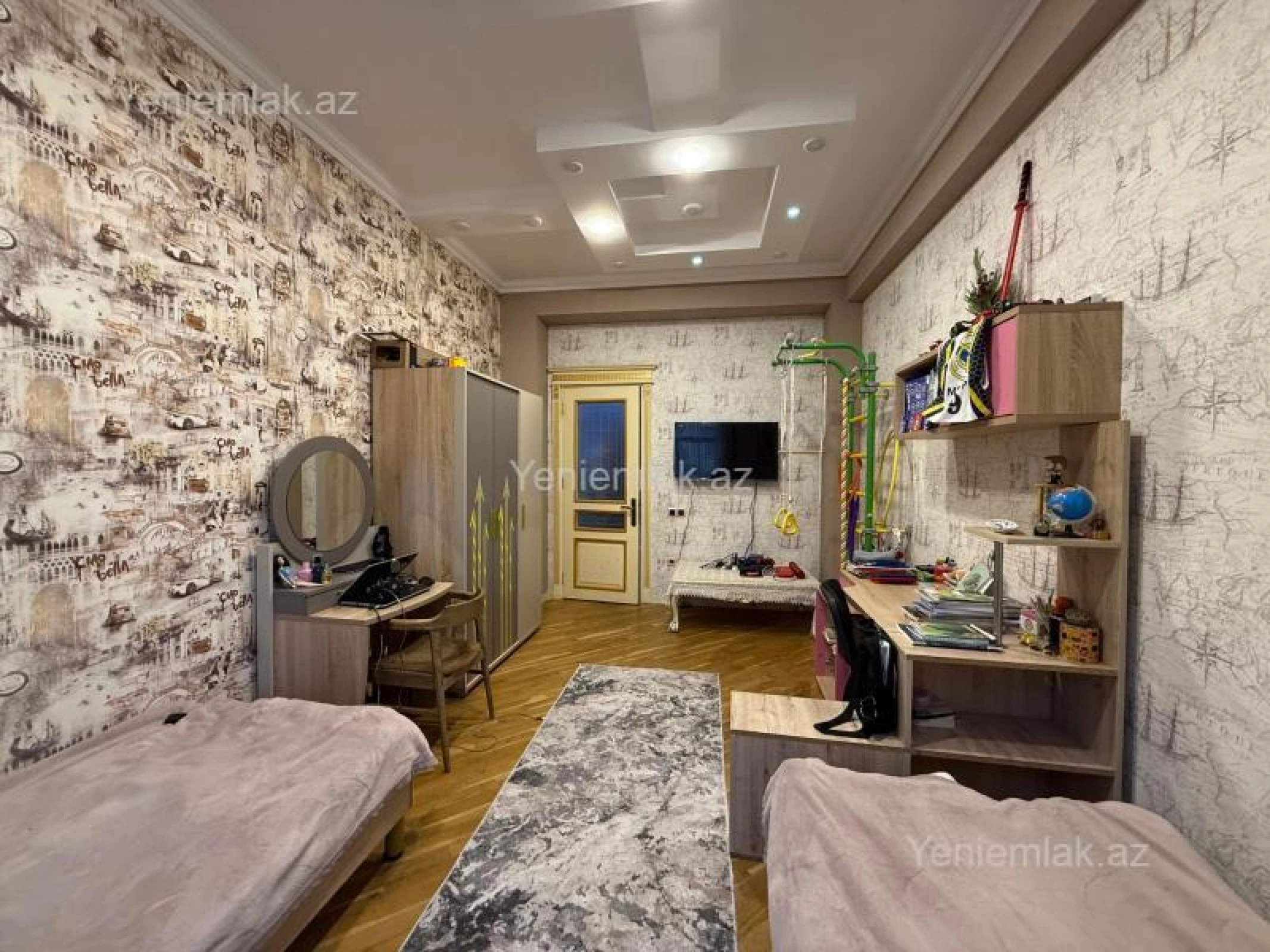 Satılır 3 otaqlı yeni tikili 125 m²