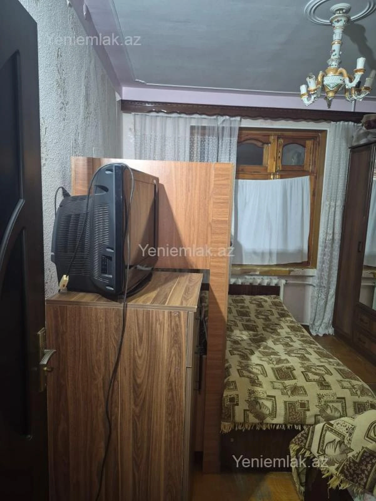 Satılır 3 otaqlı köhnə tikili 51 m²
