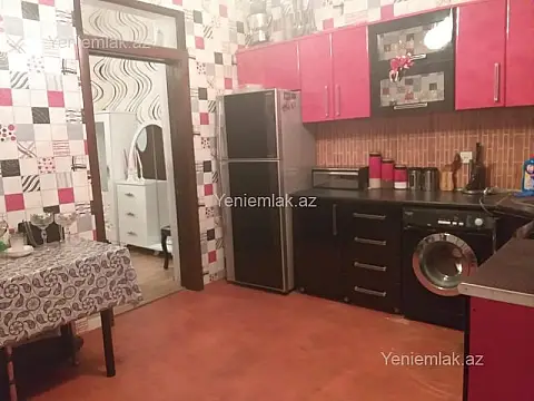 Satılır 2 otaqlı həyət evi 68 m²