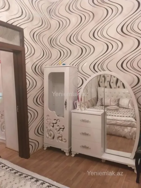 Satılır 2 otaqlı həyət evi 68 m²